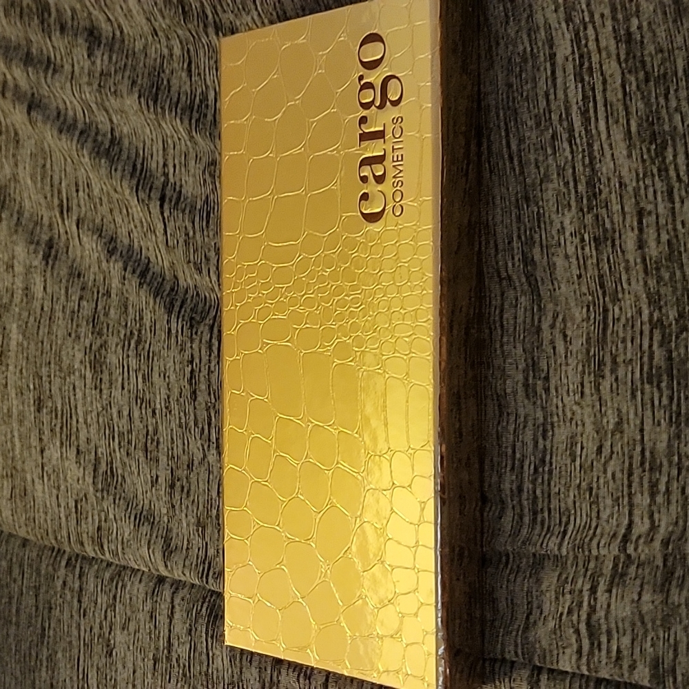 Cargo Summer in the City Eyeshadow Pallet